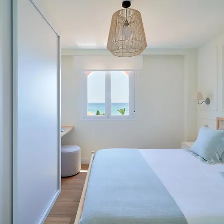 Apartment Sea Beachfront
