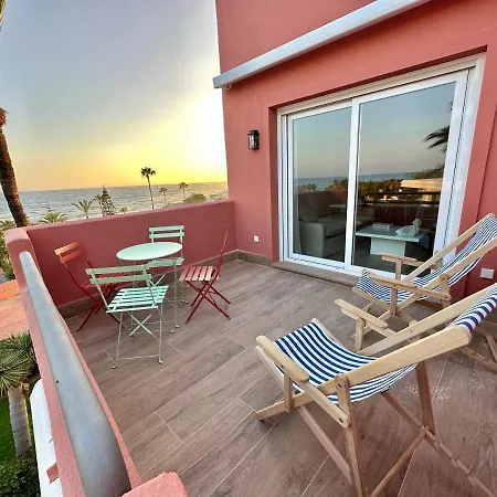 Apartment Sea Beachfront